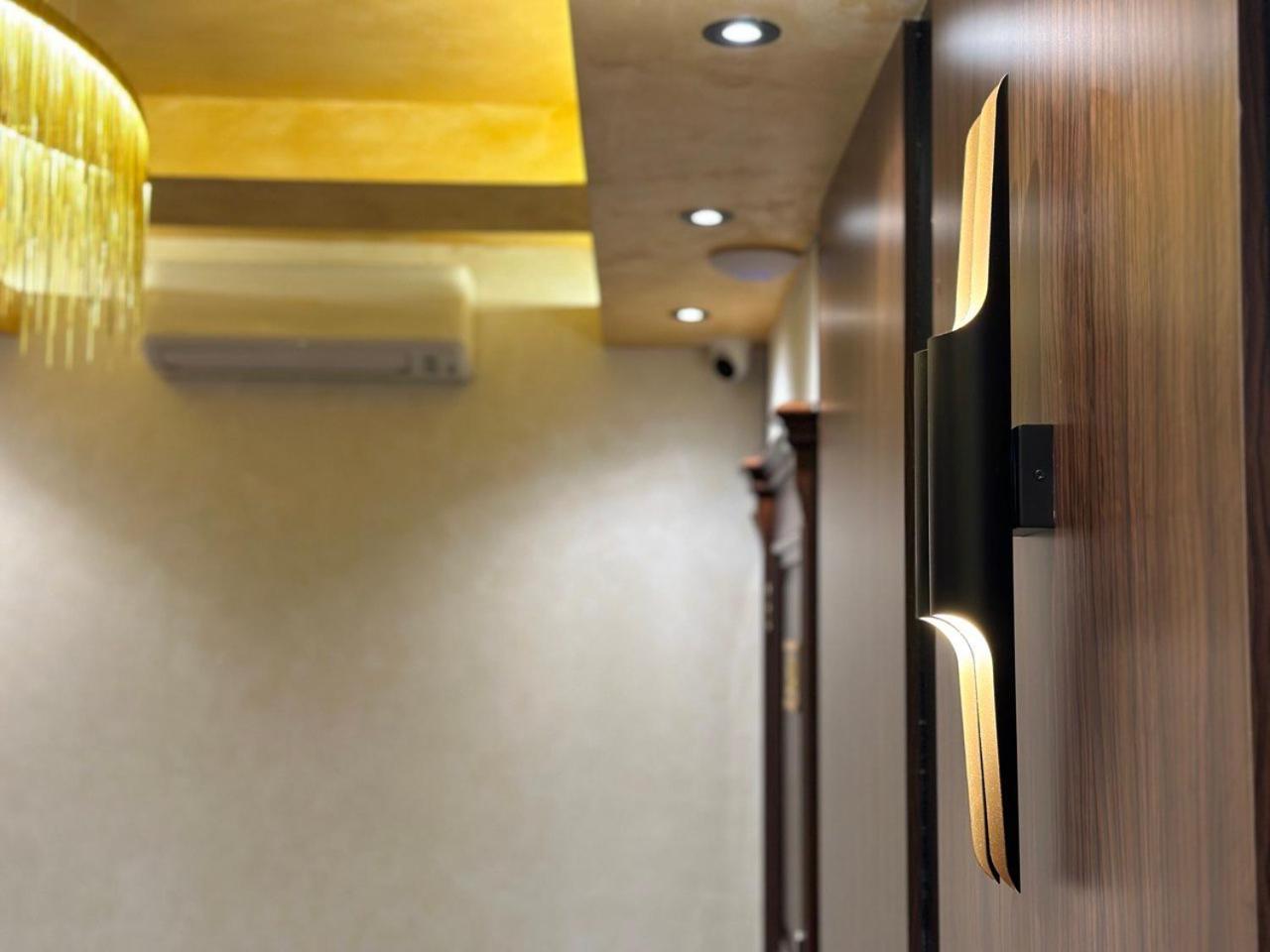 Arch Apart Hotel Yerevan Bagian luar foto